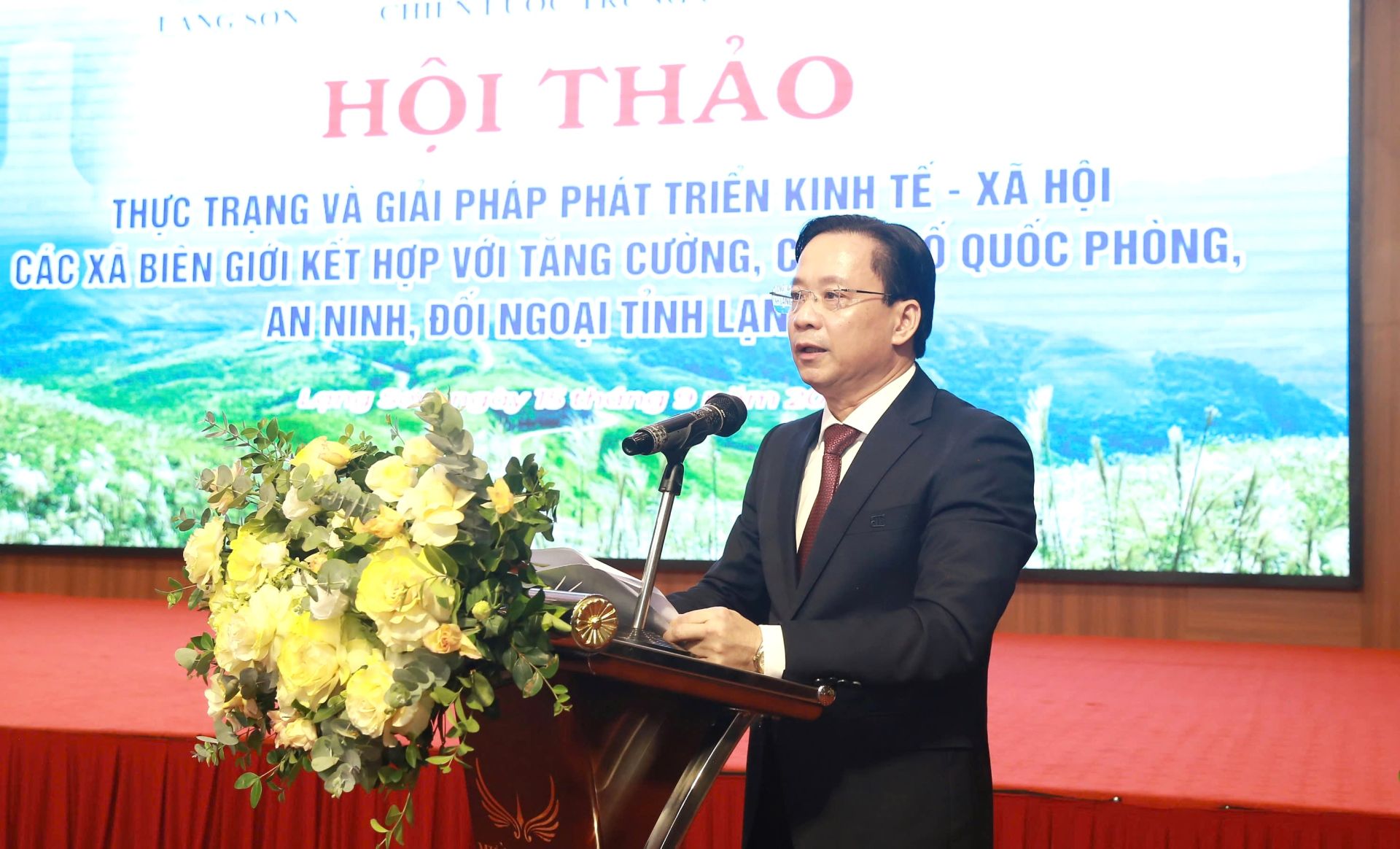 Bí thư Tỉnh ủy Lạng Sơn Hoàng Văn Nghiệm