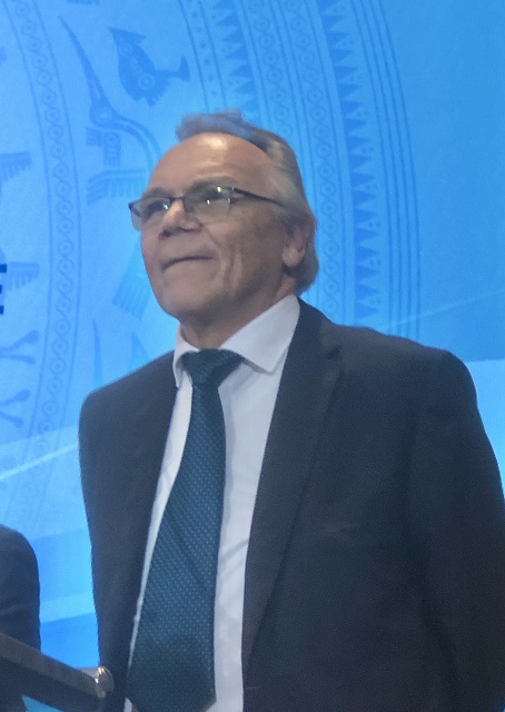 Ông Franz-Josef Claes phát biểu tham luận. Ảnh: VH Ông Franz-Josef Claes phát biểu tham luận. Ảnh: VH