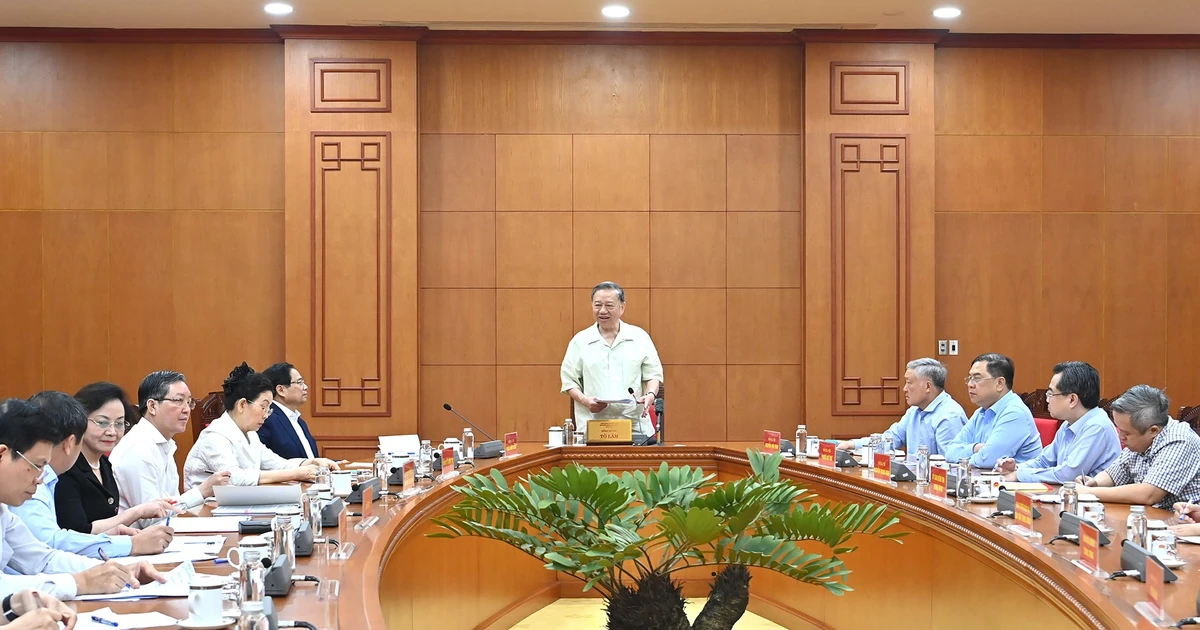 Phát triển đô thị, phát triển nông thôn là hai nhiệm vụ chiến lược bổ sung nhau, không thể tách rời