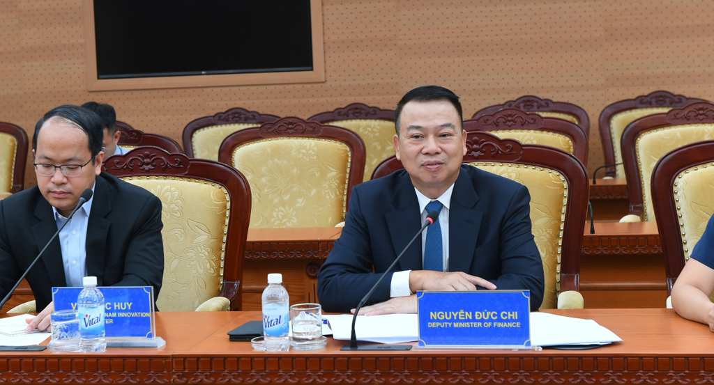 Thứ trưởng Nguyễn Đức Chi phát biểu tại buổi làm việc.