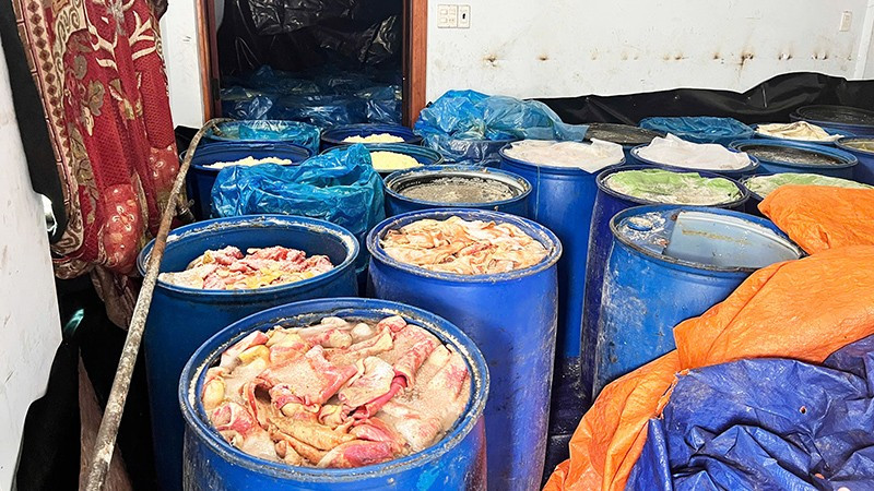 Gia Lai: “Xưởng” lạp xưởng quy mô lớn dùng nguyên liệu ôi thiu, phụ gia hết hạn