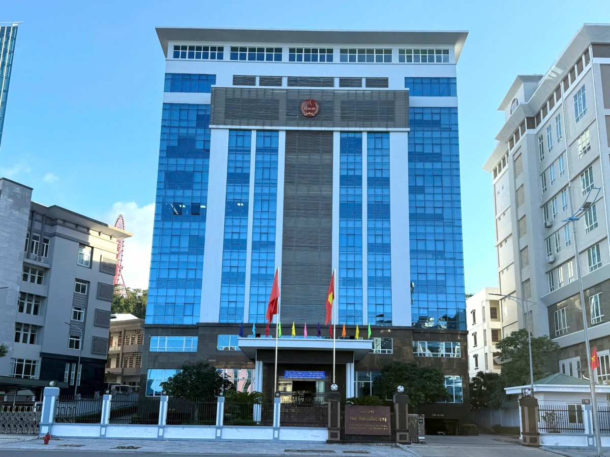 Nhiều lãnh đạo doanh nghiệp ở Quảng Ninh bị áp dụng tạm hoãn xuất cảnh