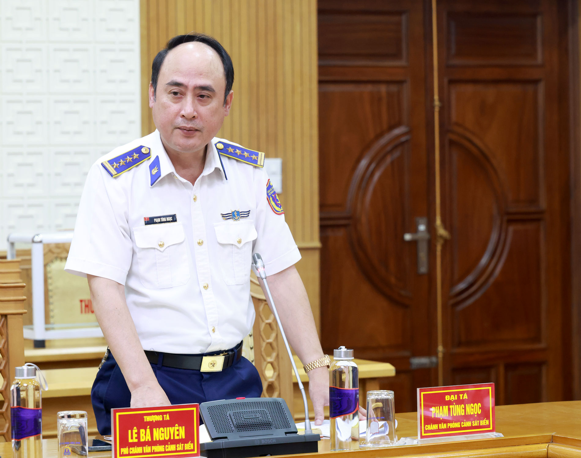 2 Đại tá Phạm Tùng Ngọc - Bí thư Chi bộ, Chánh Văn phòng Cảnh sát biển phát biểu tại Đại hội 2 Đại tá Phạm Tùng Ngọc - Bí thư Chi bộ, Chánh Văn phòng Cảnh sát biển phát biểu tại Đại hội