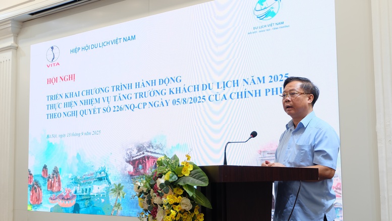 Phó Cục trưởng Cục Du lịch Quốc gia Việt Nam Phạm Văn Thuỷ phát biểu tại Hội nghị. Phó Cục trưởng Cục Du lịch Quốc gia Việt Nam Phạm Văn Thuỷ phát biểu tại Hội nghị.