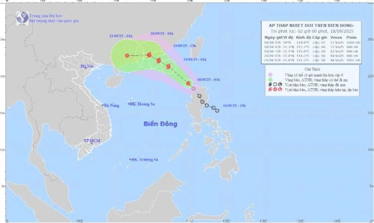 Áp thấp nhiệt đới đi vào Biển Đông giật cấp 9