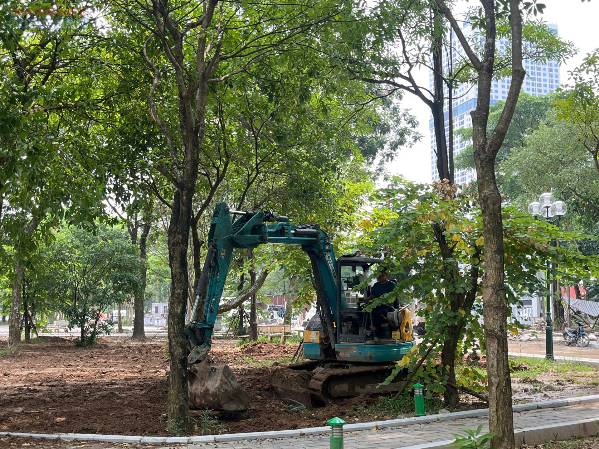 Các hạng mục cuối cùng tại công viên đang được gấp rút hoàn thiện.