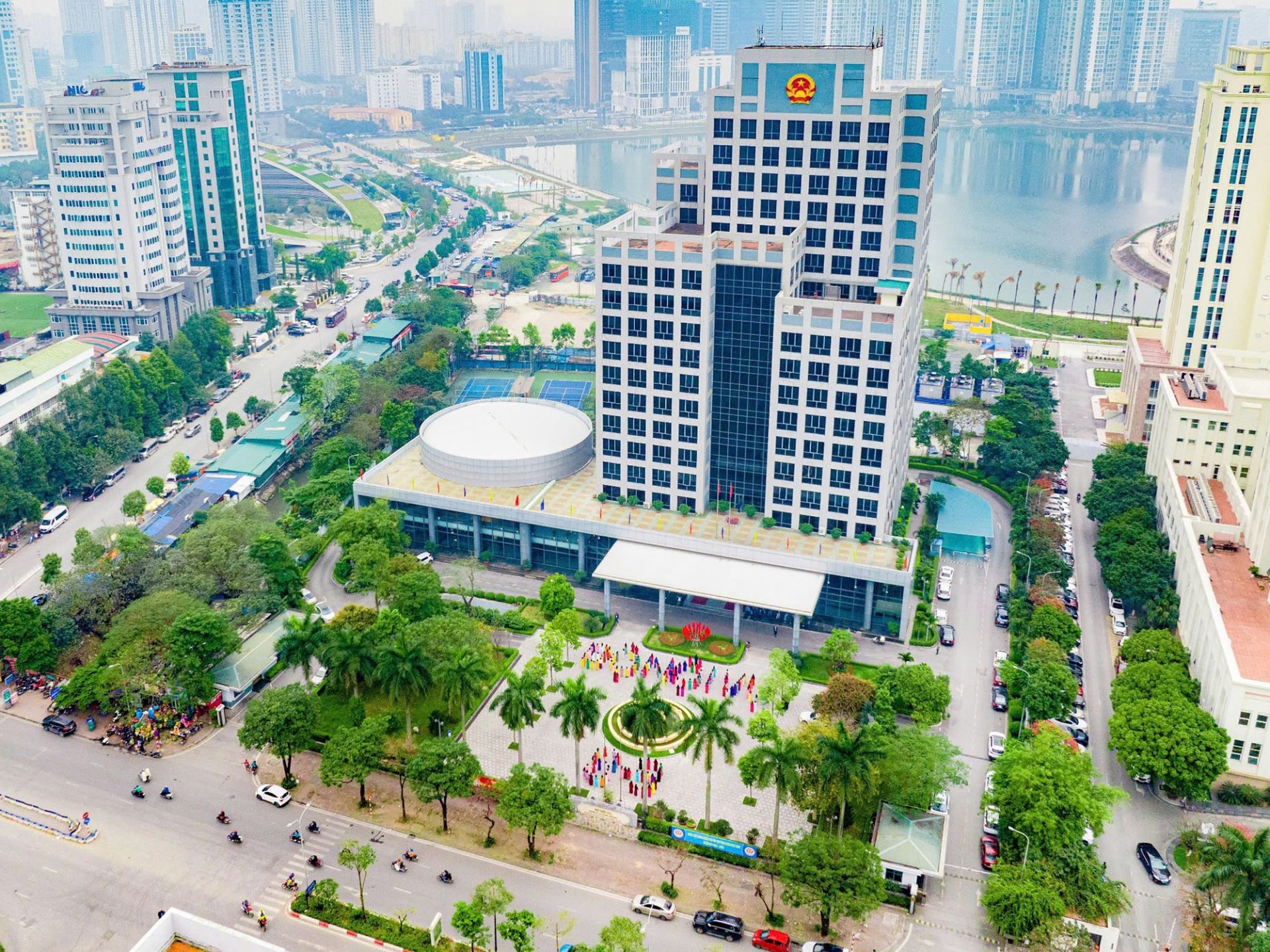 Bộ Nội vụ chỉ đạo đẩy nhanh sắp xếp đơn vị sự nghiệp công lập, cơ sở giáo dục và y tế