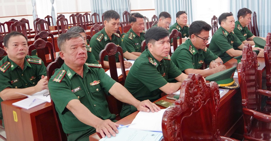 Các bác sĩ Quân y BĐBP tỉnh An Giang tham gia lớp tập huấn