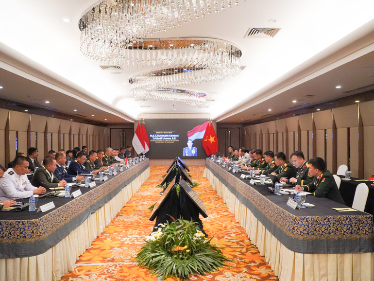 Quang cảnh Đối thoại. Quang cảnh Đối thoại.