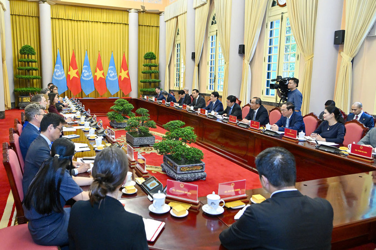 Toàn cảnh buổi tiếp.