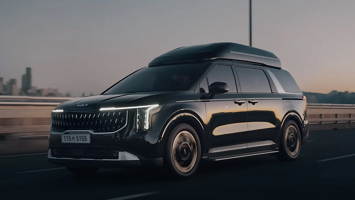 Carnival Hi Limousine 2026