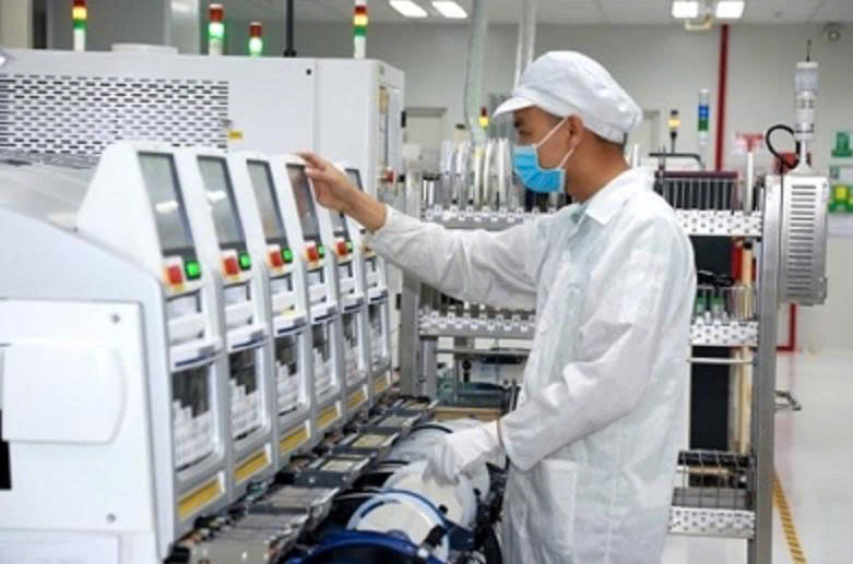 Dây chuyền hiện đại sản xuất linh kiện điện tử tại Công ty TNHH Valuetronic Việt Nam, KCN Thăng Long Vĩnh Phúc, xã Bình Xuyên (Phú Thọ). Dây chuyền hiện đại sản xuất linh kiện điện tử tại Công ty TNHH Valuetronic Việt Nam, KCN Thăng Long Vĩnh Phúc, xã Bình Xuyên (Phú Thọ).