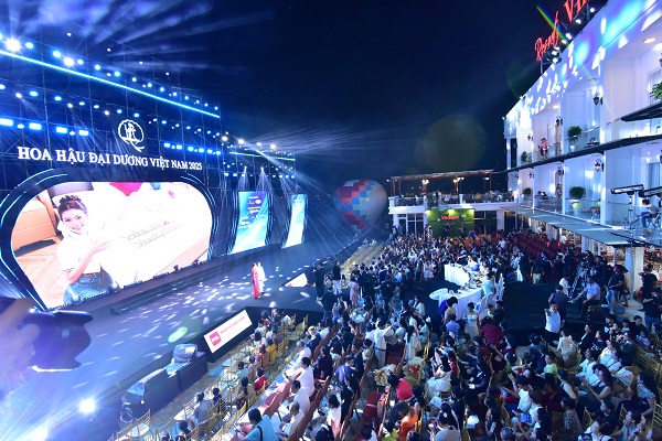 Quang cảnh đêm chung kết