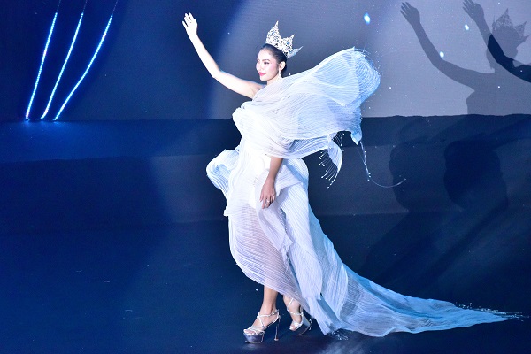 Đương kim Hoa hậu Đại Dương 2023 Trần Thị Thu Uyên