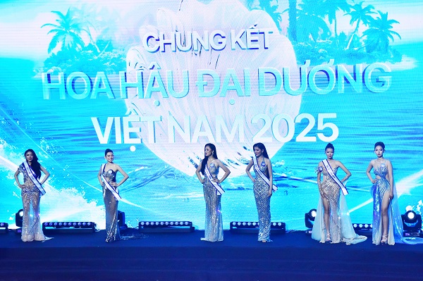 TOP 5 và 1 thí sinh được yêu thích nhất vào thi ứng xử