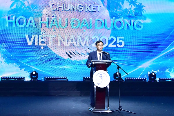 Ông Nguyễn Anh Vũ- Chủ tịch HHDL Ninh Thuận- Khánh Hòa, Chủ tịch Công ty Phát Hoàng Long (Vĩnh Hy Resort) phát biểu.