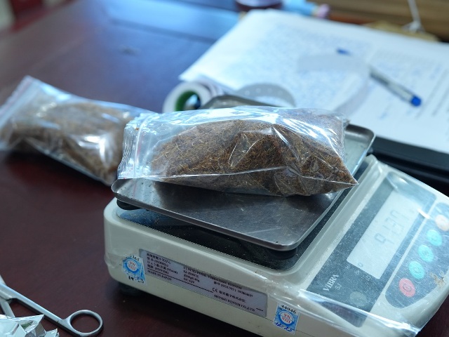 Loại ma túy có bề ngoài giống sợi thuốc lá, thuốc lào.