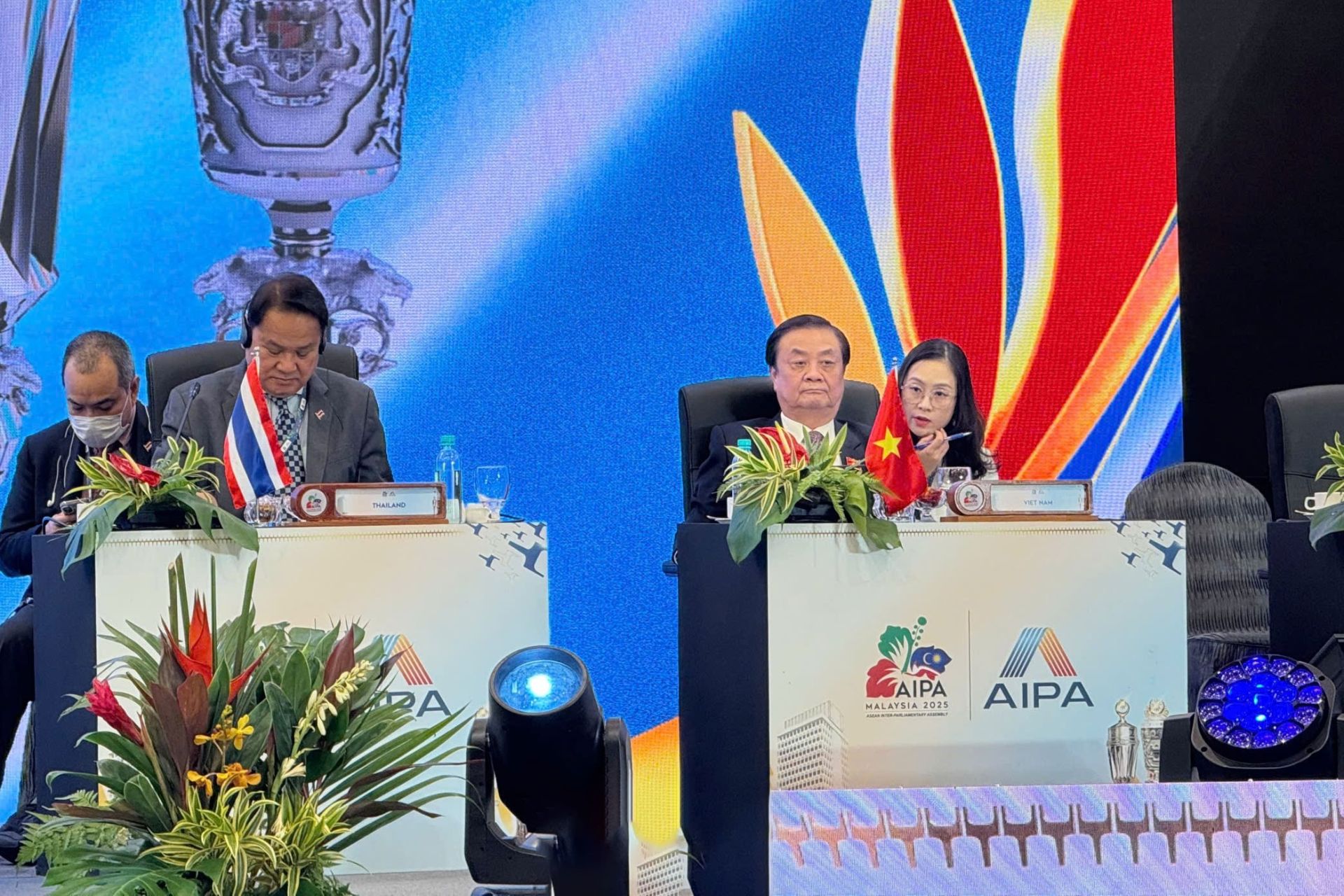 Phó Chủ tịch Quốc hội Lê Minh Hoan tham dự Lễ bế mạc Đại hội đồng AIPA-46 Phó Chủ tịch Quốc hội Lê Minh Hoan tham dự Lễ bế mạc Đại hội đồng AIPA-46