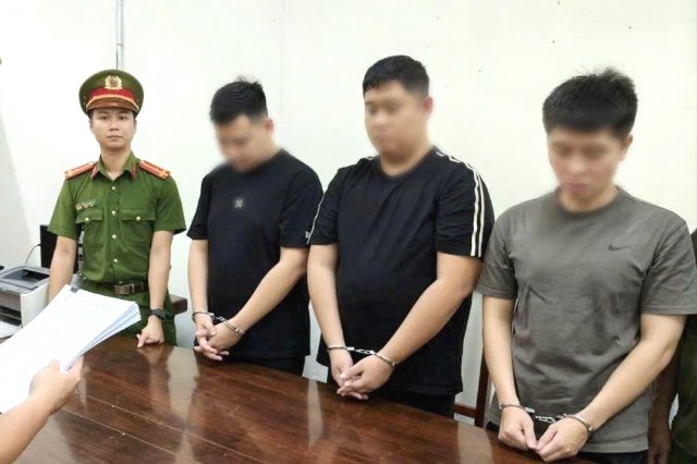 Đà Nẵng: Triệt phá đường dây tiền ảo, thu giữ ô tô Mercedes, bắt tạm giam 3 đối tượng