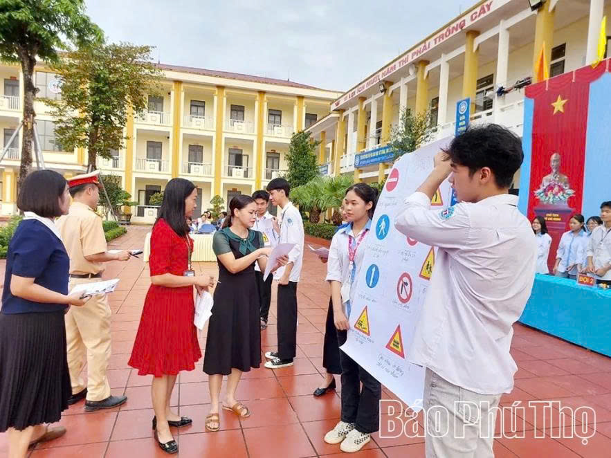 Phú Thọ đẩy mạnh giáo dục pháp luật về an toàn giao thông trong năm học 2025-2026