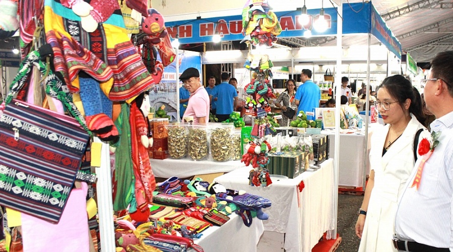 TP.HCM triển khai Chương trình kết nối cung cầu 2025 hướng tới chuỗi cung ứng xanh