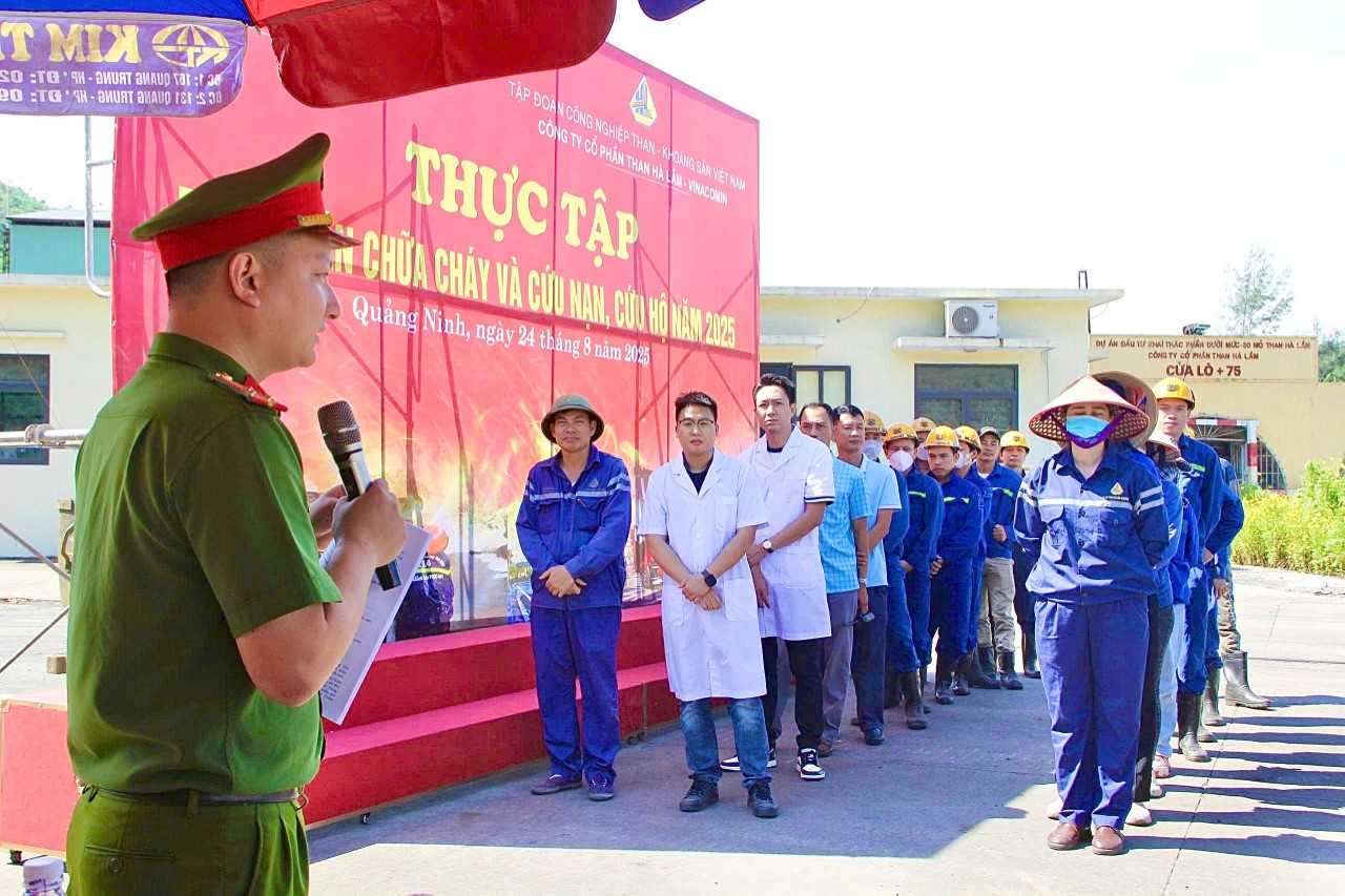 Công ty Cổ phần Than Hà Lầm - Vinacomin huấn luyện, bồi dưỡng nghiệp vụ phương án chữa cháy, cứu nạn cứu hộ