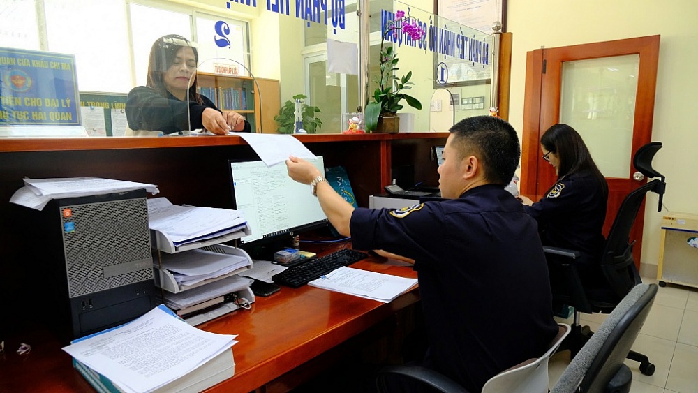 Hoạt động nghiệp vụ của công chức Hải quan cửa khẩu Chi Ma (Chi cục Hải quan khu vực VI). Ảnh: H.Nụ Hoạt động nghiệp vụ của công chức Hải quan cửa khẩu Chi Ma (Chi cục Hải quan khu vực VI). Ảnh: H.Nụ