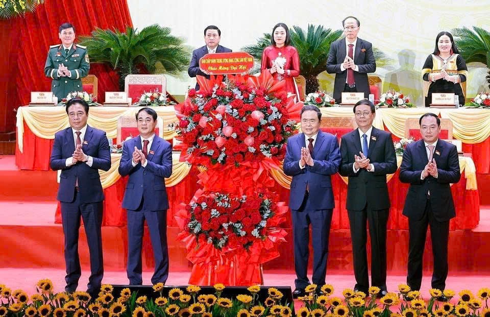 Chủ tịch Quốc hội Trần Thanh Mẫn dự Đại hội đại biểu Đảng bộ tỉnh Khánh Hòa