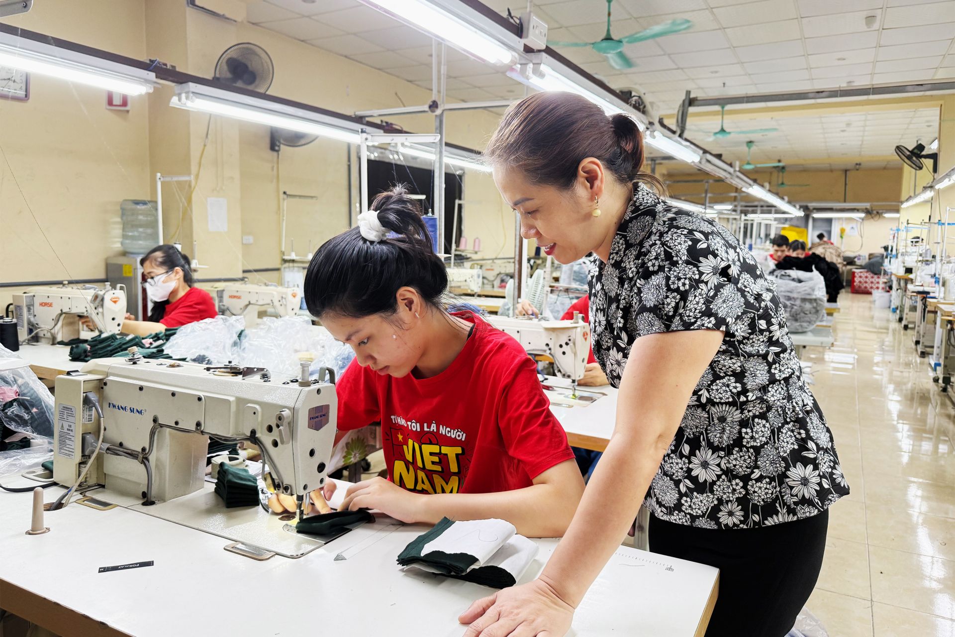 Xưởng may Thiên thần chính là ngôi nhà chung - nơi người khuyết tật được đào tạo việc làm và có cơ hội làm chủ cuộc sống