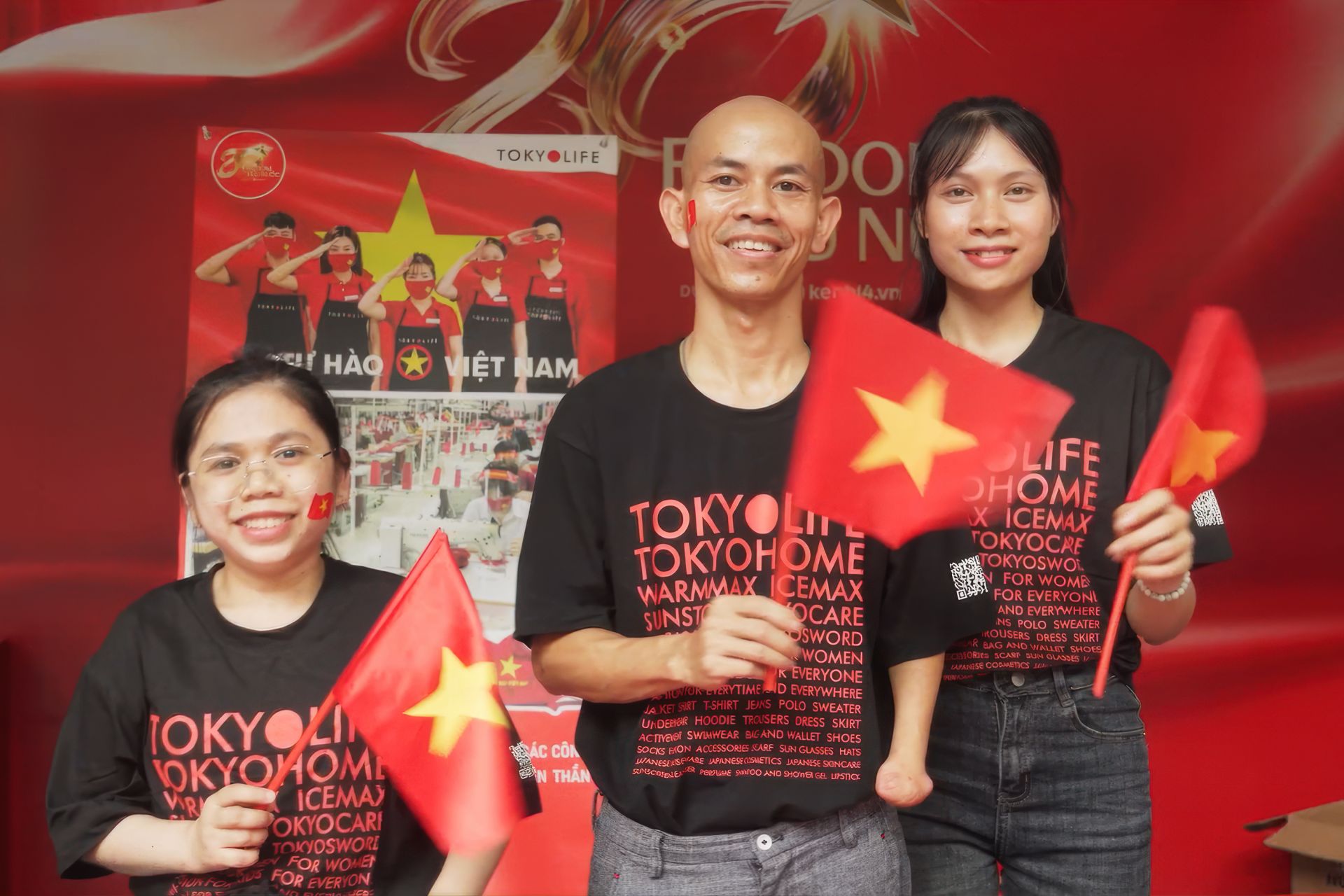 Không chỉ làm việc tại xưởng, các “Thiên thần” còn có nhiều cơ hội trải nghiệm và tham gia các hoạt động xã hội, lan tỏa tình yêu nước và nghị lực vươn lên trong cuộc sống