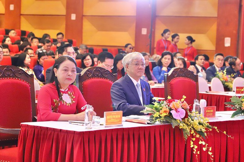 Đồng chí Đỗ Văn Chiến, Ủy viên Bộ Chính trị, Bí thư Trung ương Đảng, Bí thư Đảng ủy Mặt trận Tổ quốc, các đoàn thể Trung ương, Chủ tịch Ủy ban Trung ương MTTQ Việt Nam cùng đại biểu tham dự Đại hội - Ảnh: VGP/Toàn Thắng