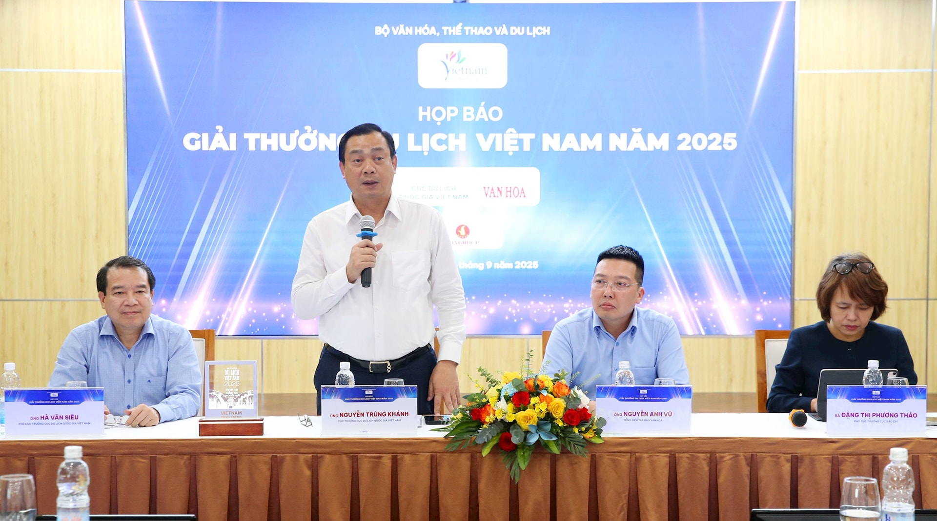 Quáng cảnh buổi họp báo thông tin về tổ chức Giải thưởng Du lịch Việt Nam năm 2025. Ảnh: Trần Huấn