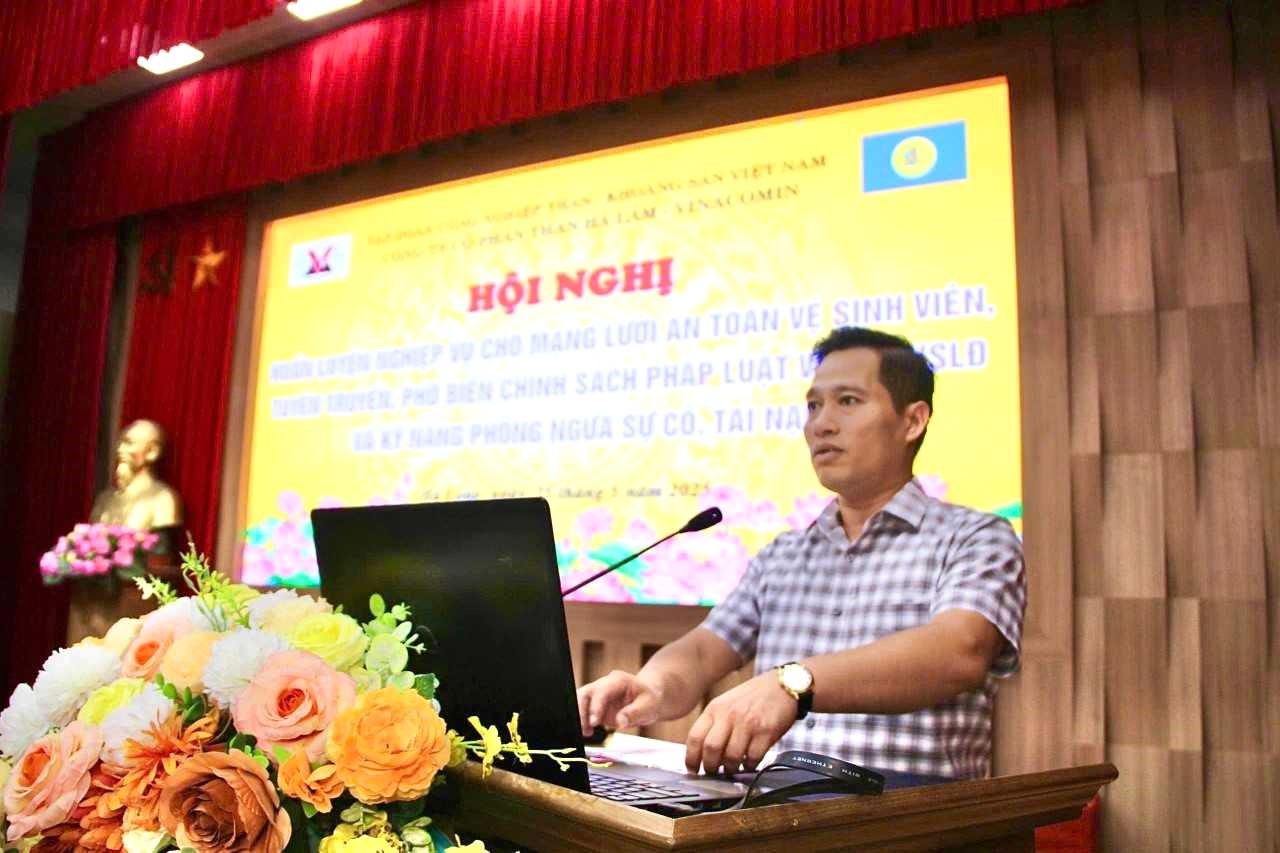 Phó giám đốc Công ty Cổ phần than Hà Lầm - Vinacomin Bùi Thanh Đoàn phát biểu tại hội nghị.