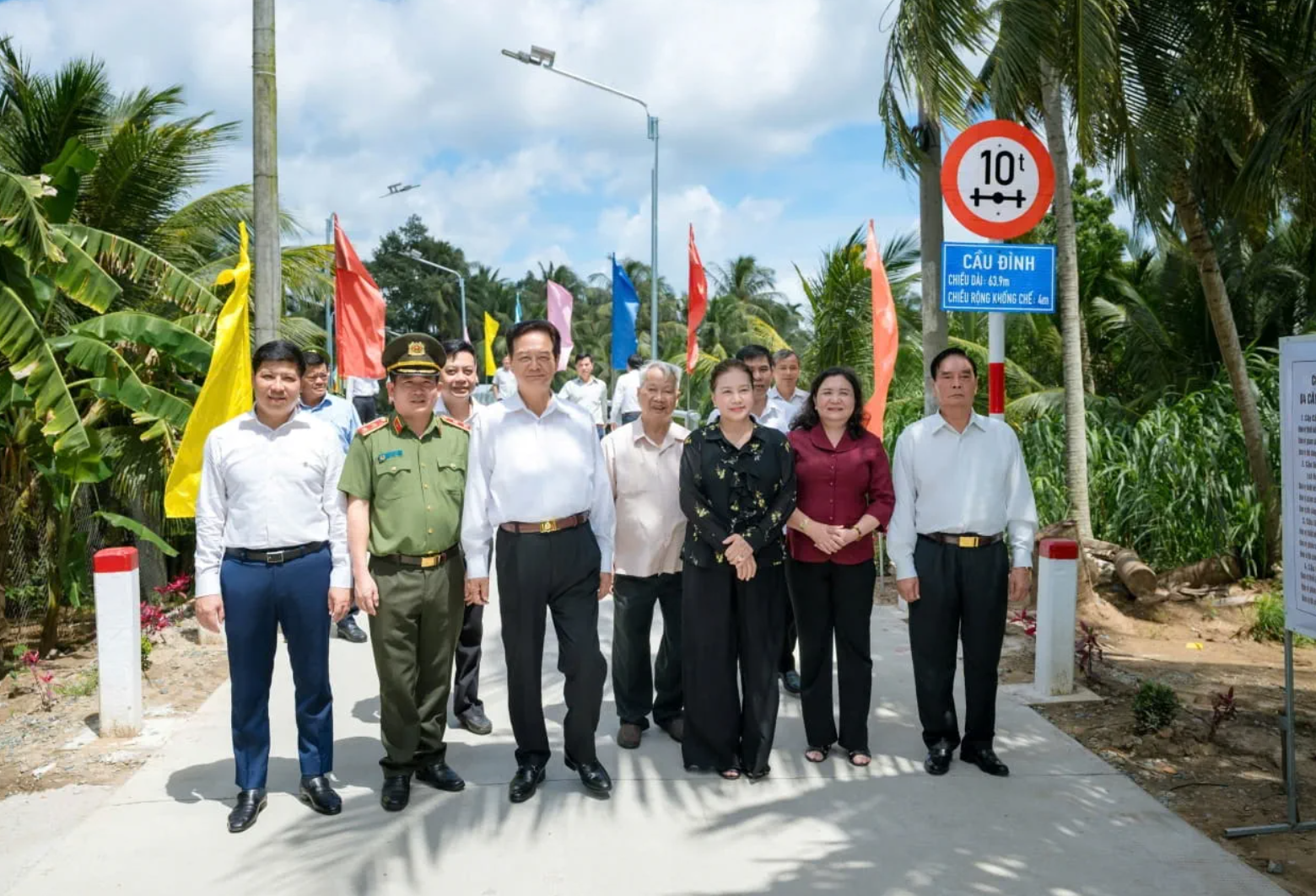 Vietcombank và Cục An ninh chính trị nội bộ khánh thành 4 cầu giao thông nông thôn