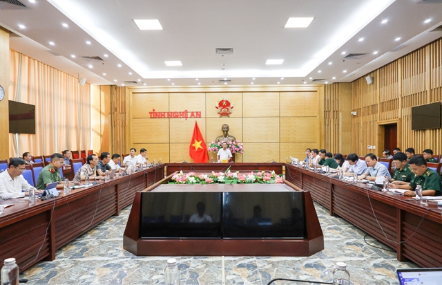 Quang cảnh cuộc họp Ban Chỉ đạo cấp tỉnh về chống khai thác hải sản bất hợp pháp, không báo cáo và không theo quy định (IUU). Quang cảnh cuộc họp Ban Chỉ đạo cấp tỉnh về chống khai thác hải sản bất hợp pháp, không báo cáo và không theo quy định (IUU).