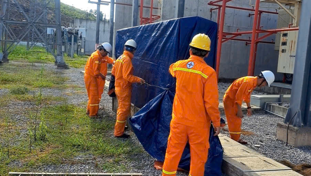 EVN chủ động ứng phó với bão Ragasa, bảo đảm an toàn hệ thống điện