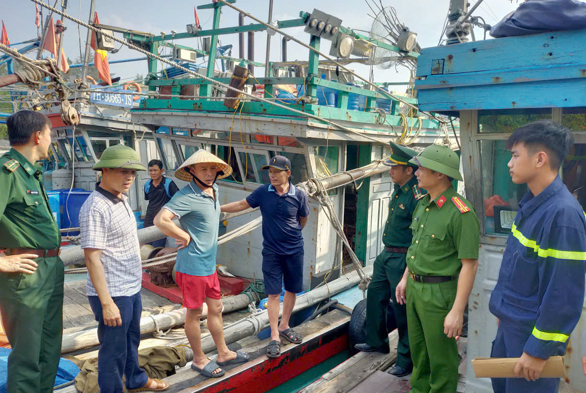 Thanh Hóa thực hiện cấm biển để ứng phó với bão số 10