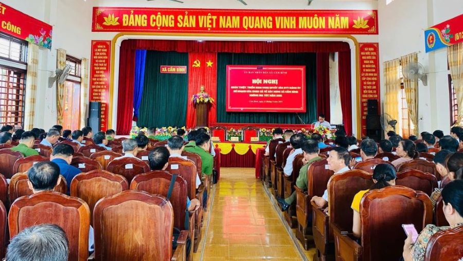 Toàn cảnh hội nghị.