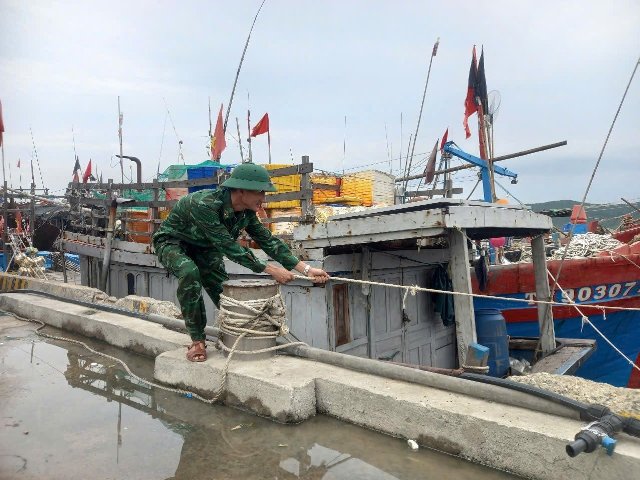 Nghệ An cấm tàu thuyền ra khơi từ 12 giờ trưa nay 24/9.