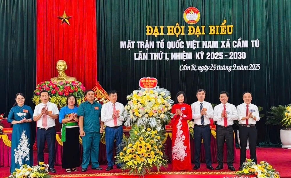 Đại hội đại biểu Mặt trận Tổ quốc xã Cẩm Tú lần thứ I, nhiệm kỳ 2025-2030