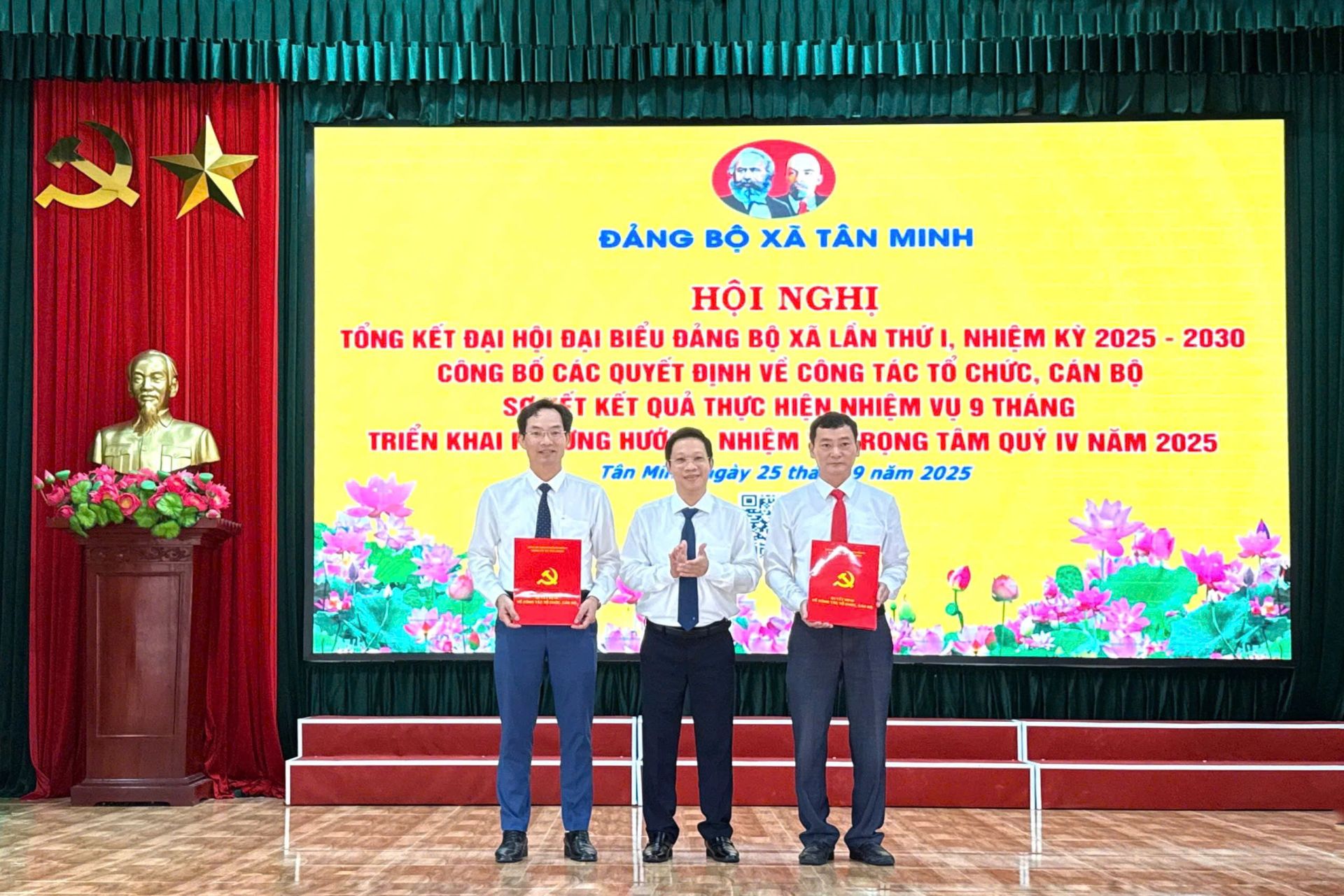 Đảng ủy xã Tân Minh đã công bố Quyết định thành lập Đảng bộ UBND xã, Đảng bộ các cơ quan Đảng và công tác nhân sự. Đảng ủy xã Tân Minh đã công bố Quyết định thành lập Đảng bộ UBND xã, Đảng bộ các cơ quan Đảng và công tác nhân sự.