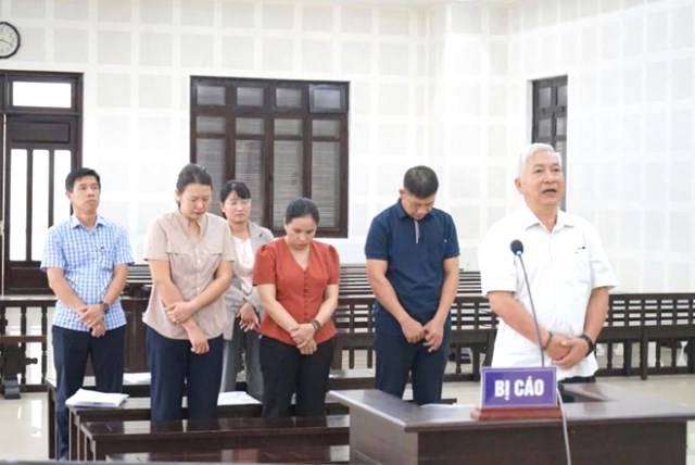 Cựu Giám đốc Cảng vụ Hàng hải Quảng Nam lĩnh án vì lập khống hồ sơ để rút tiền ngân sách