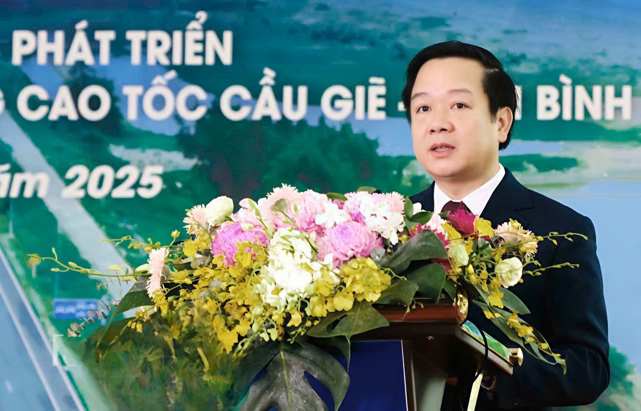 Chủ tịch UBND tỉnh Ninh Bình Phạm Quang Ngọc