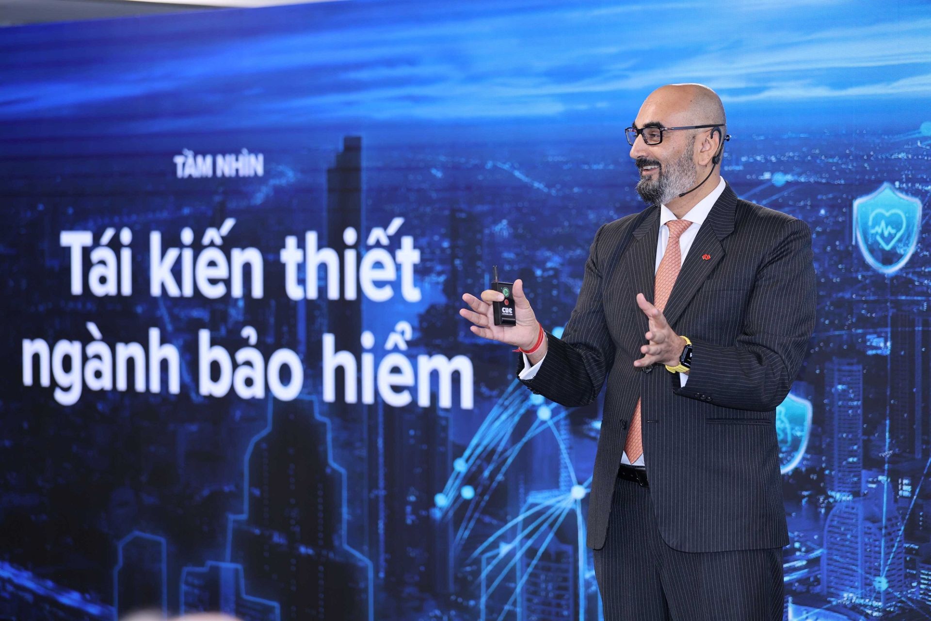 Ông Jens Lottner – Tổng Giám đốc Techcombank