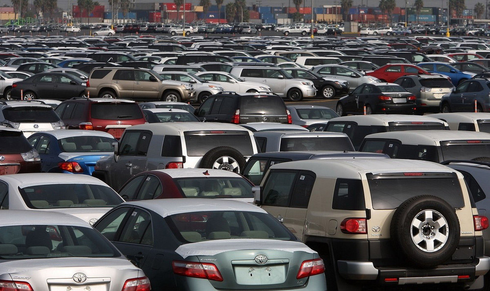 Mỹ hạ thuế cho ô tô nhập khẩu từ EU xuống 15% theo thỏa thuận thương mại mới