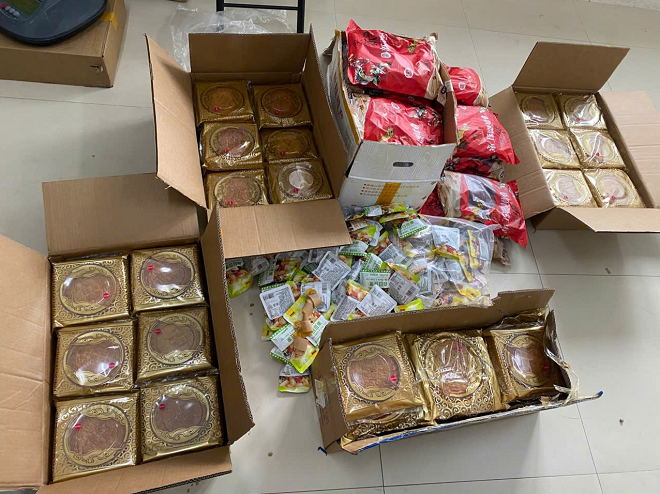 Thanh Hóa: Phát hiện kho hàng chứa gần 400 sản phẩm Trung thu không rõ nguồn gốc