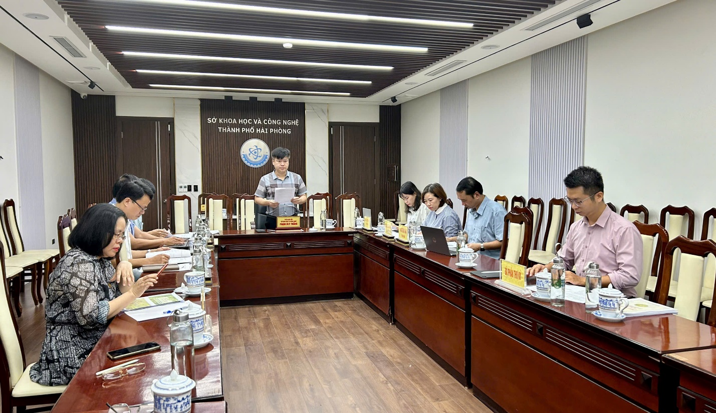 Hải Phòng: Hỗ trợ quản lý, khai thác và phát triển nhãn hiệu tập thể “Nếp xoắn Kỳ Sơn”