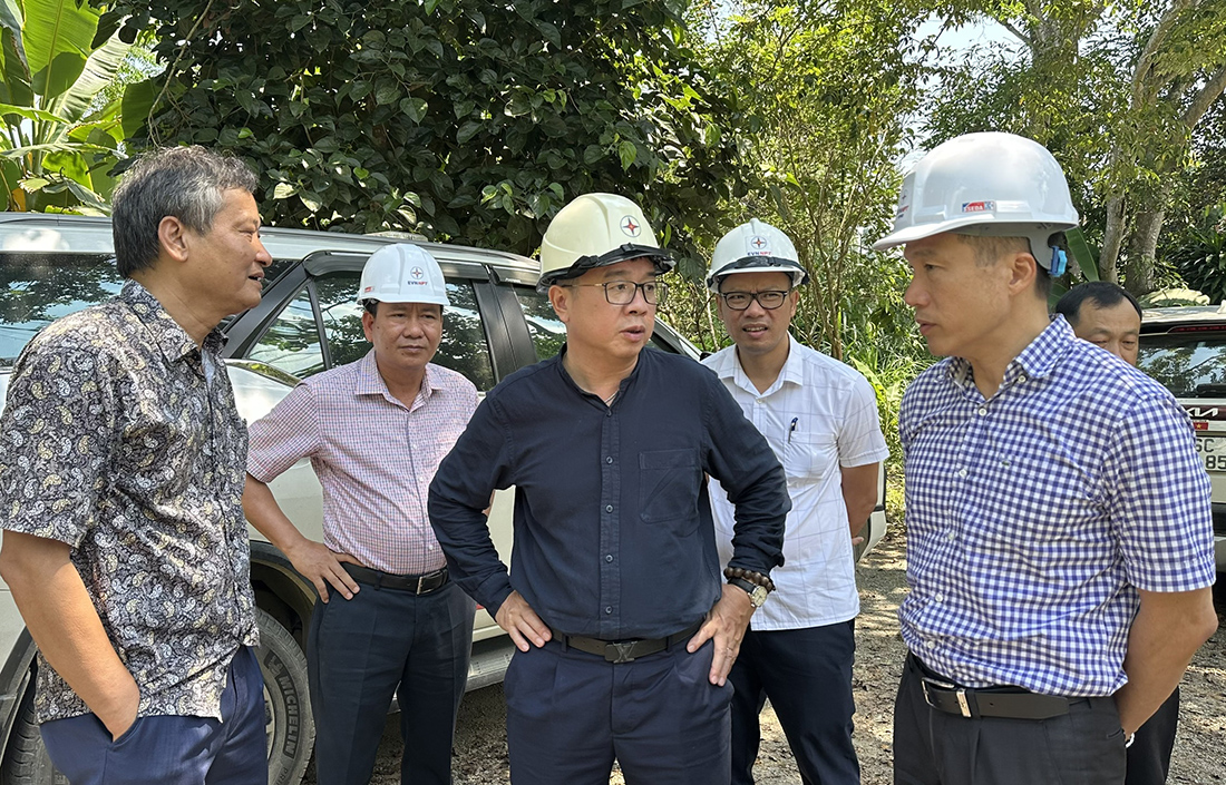 Tổng giám đốc EVNNPT đôn đốc tiến độ Dự án đường dây 220kV Than Uyên – Lào Cai