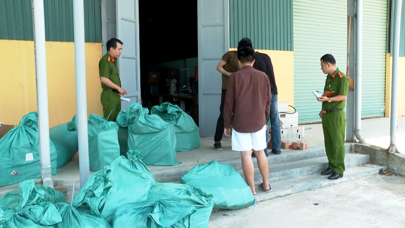 Tang vật thu giữ Tang vật thu giữ
