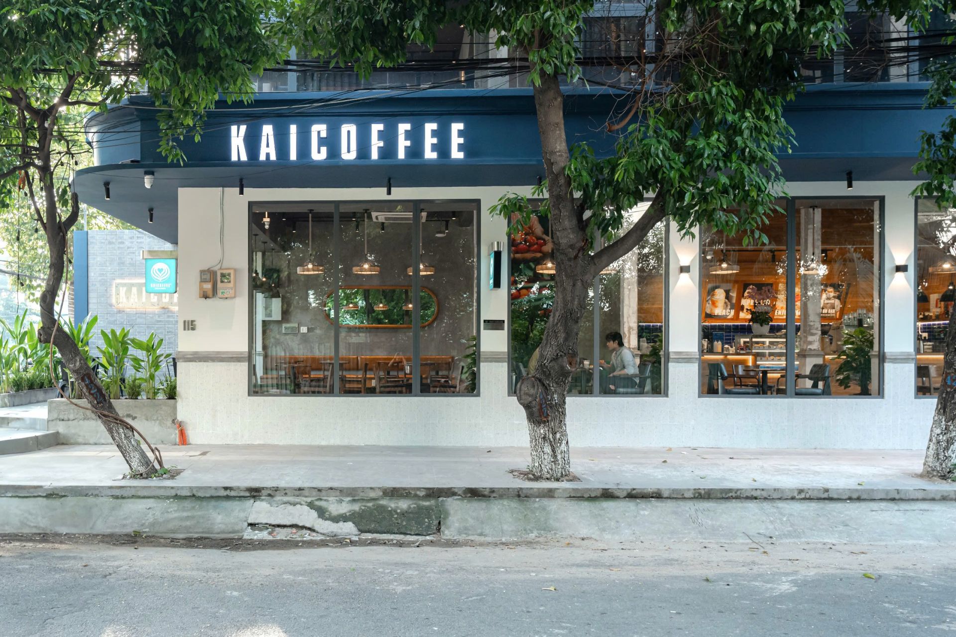 Thị trường cà phê 24h tại TP.HCM: Nghịch lý giữa tiềm năng và thách thức đô thị không ngủ